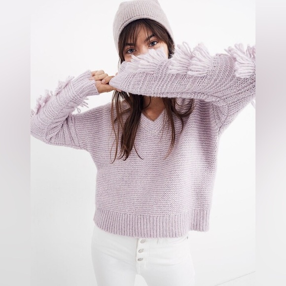 Madewell Sweaters - Madewell Women’s Lavender Fringe-Sleeve Pullover Sweater - M